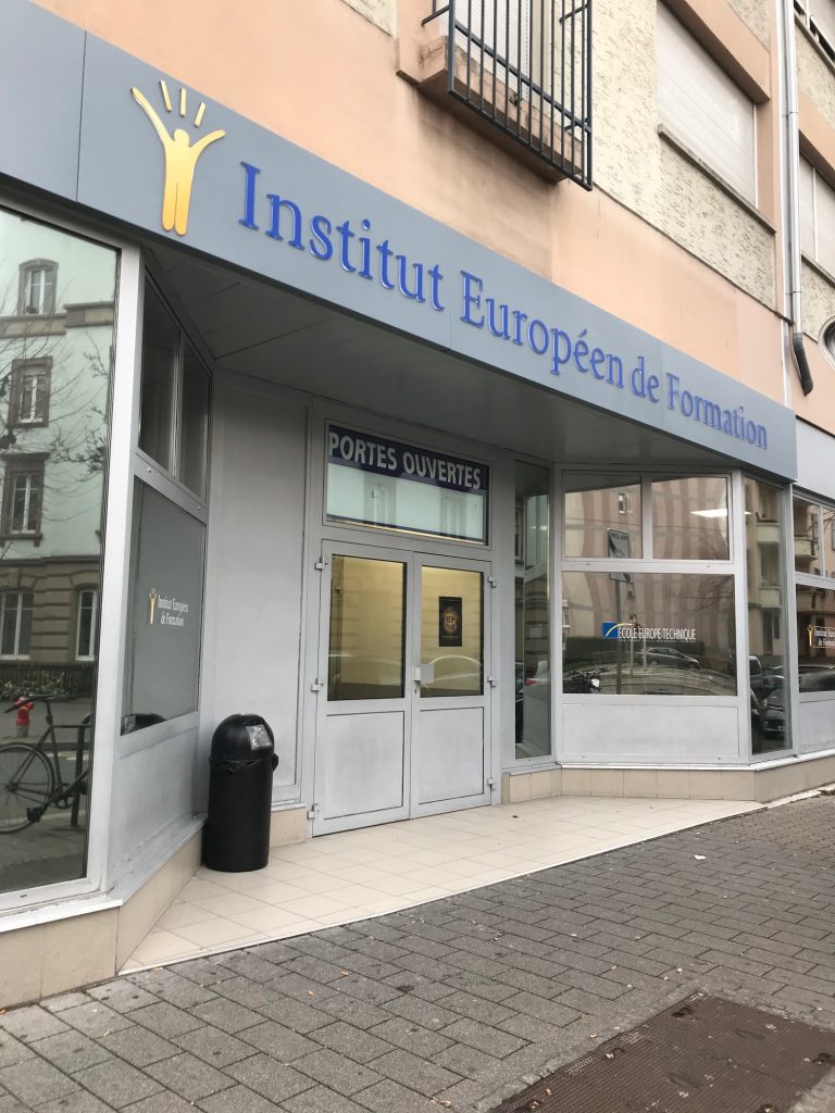 Façade de l'Institut Européen de Formation à Vauban